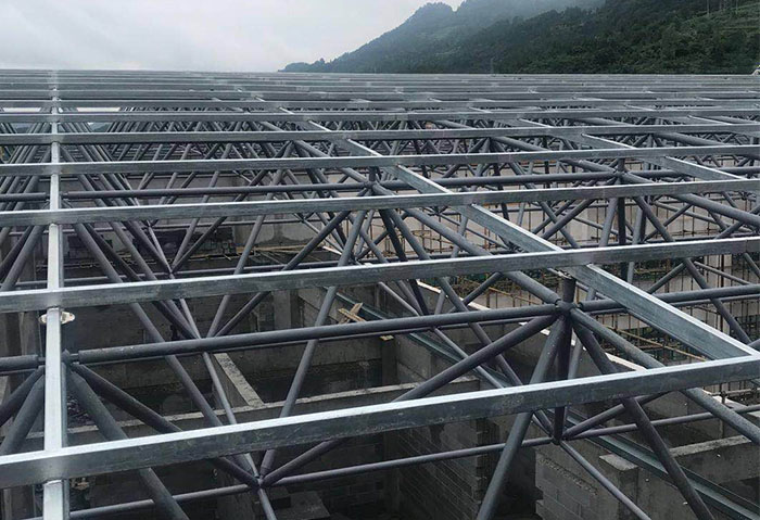 山南学校艺体楼网架
